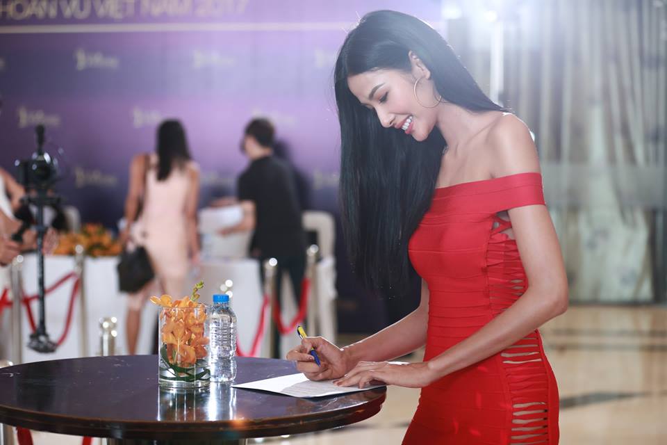 Vòng tuyển, sơ khảo Hoa hậu Hoàn vũ Việt Nam đã chính thức khởi động