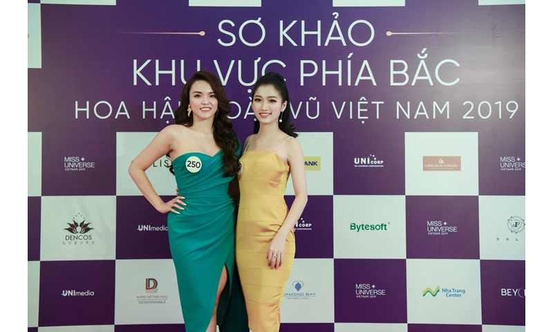 Thí sinh HHHV Việt Nam 2019 khu vực phía Bắc rạng rỡ khoe dáng
