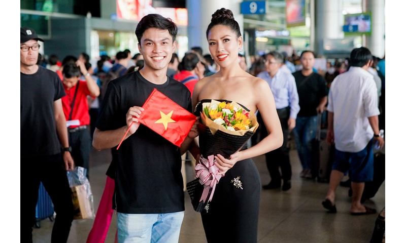 Á hậu Nguyễn Thị Loan: 'Đó là kỷ niệm đẹp nhất của tuổi thanh xuân'