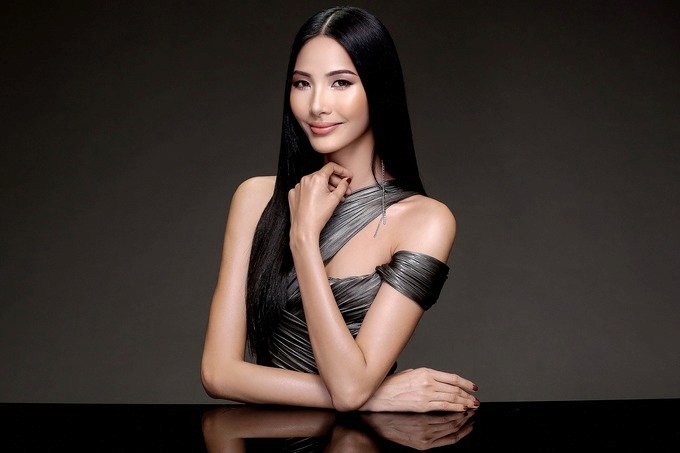 12 ứng viên cho ngôi vị Hoa hậu Hoàn vũ Việt Nam 2017