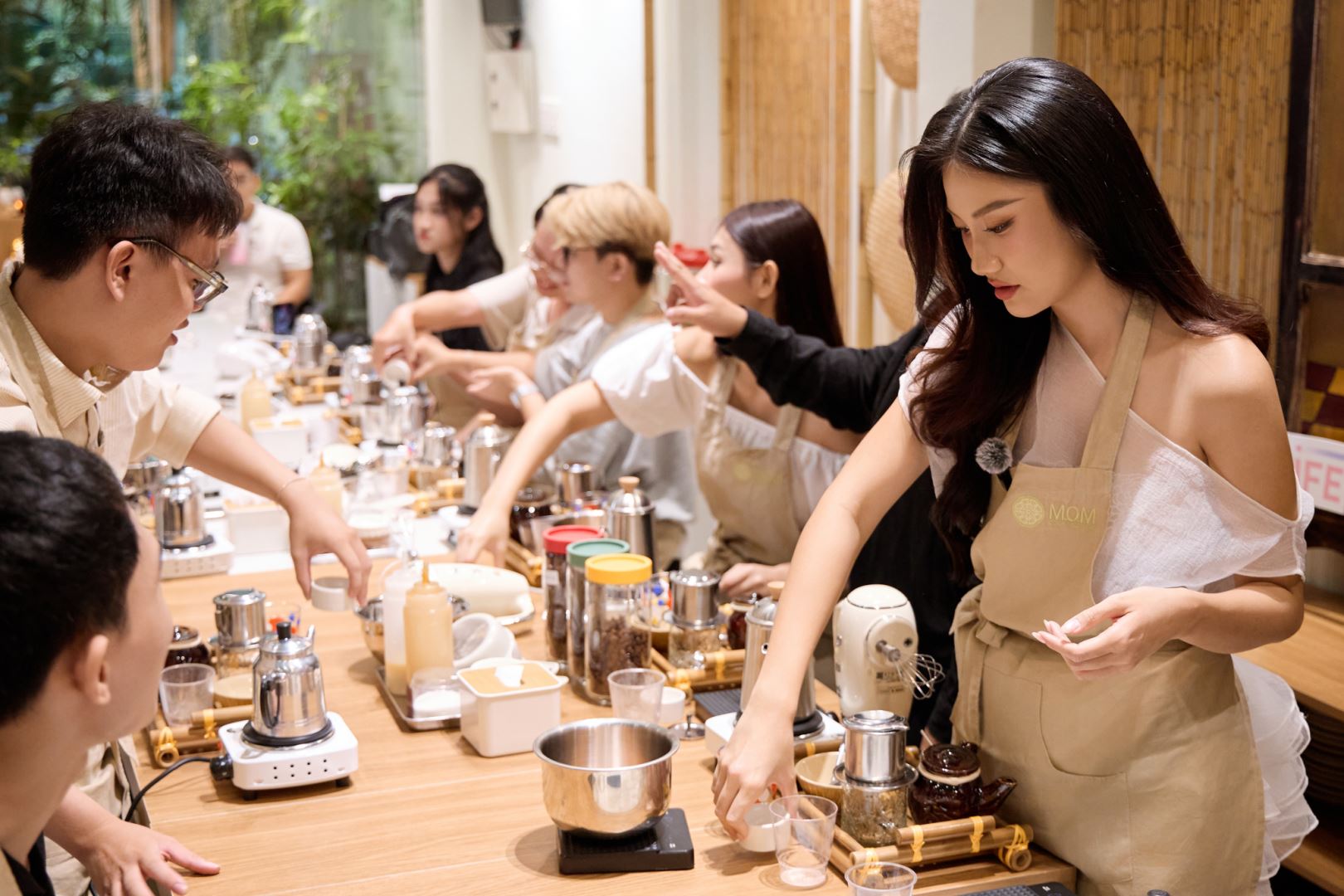 CÓ GÌ TRONG DỰ ÁN CỘNG ĐỒNG ‘DÙNG 100% TIỀN THƯỞNG ĐỂ THỰC HIỆN’ CỦA MISS COSMO VIETNAM 2025 - NGUYỄN HOÀNG PHƯƠNG LINH?