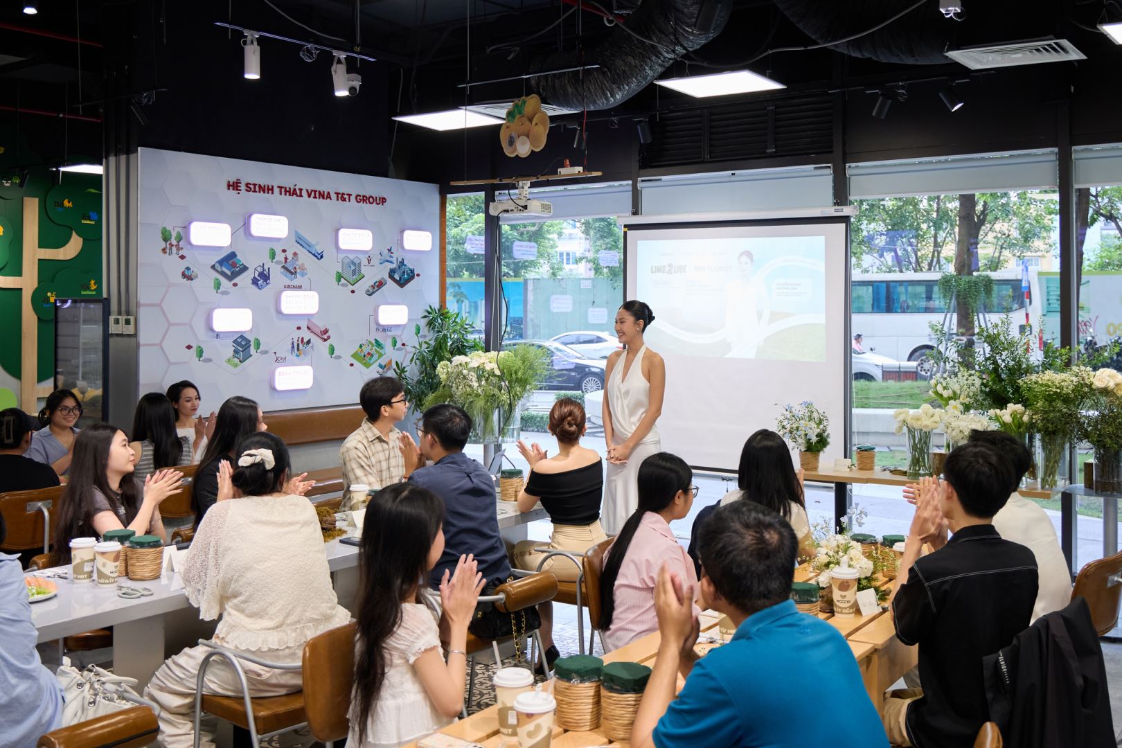 CÓ GÌ TRONG DỰ ÁN CỘNG ĐỒNG ‘DÙNG 100% TIỀN THƯỞNG ĐỂ THỰC HIỆN’ CỦA MISS COSMO VIETNAM 2025 - NGUYỄN HOÀNG PHƯƠNG LINH?