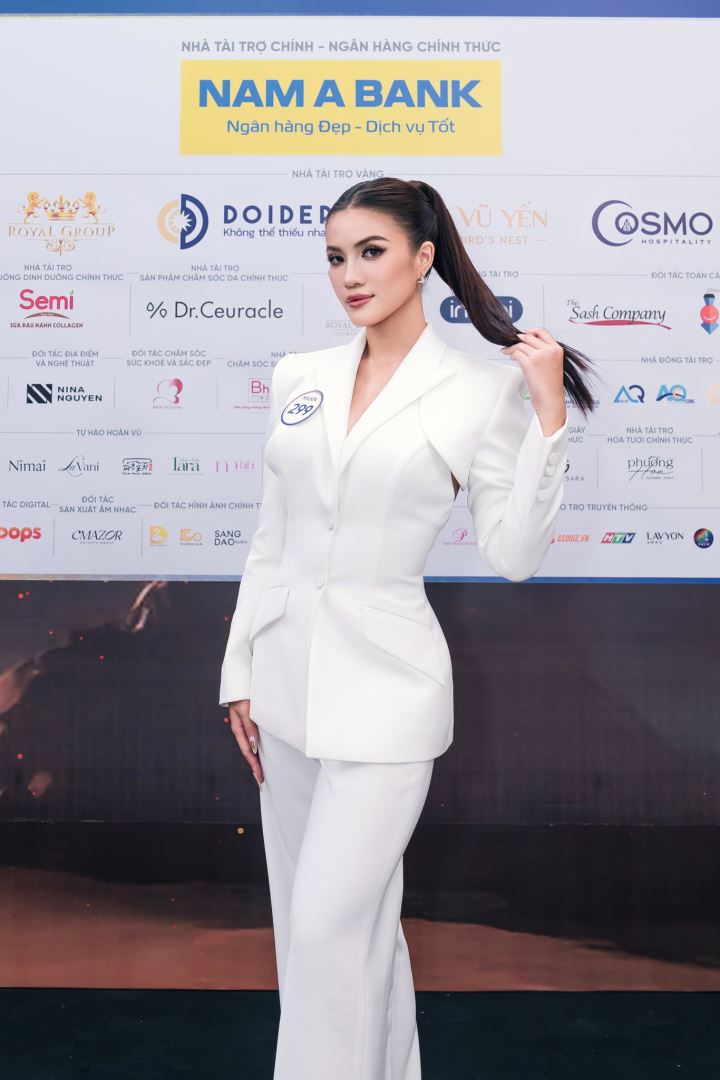 SƠ KHẢO HOA HẬU HOÀN VŨ VIỆT NAM - MISS COSMO VIETNAM 2025: NHIỀU THÍ SINH NỔI BẬT VÀ ĐÃ CÓ DANH HIỆU GHI DANH