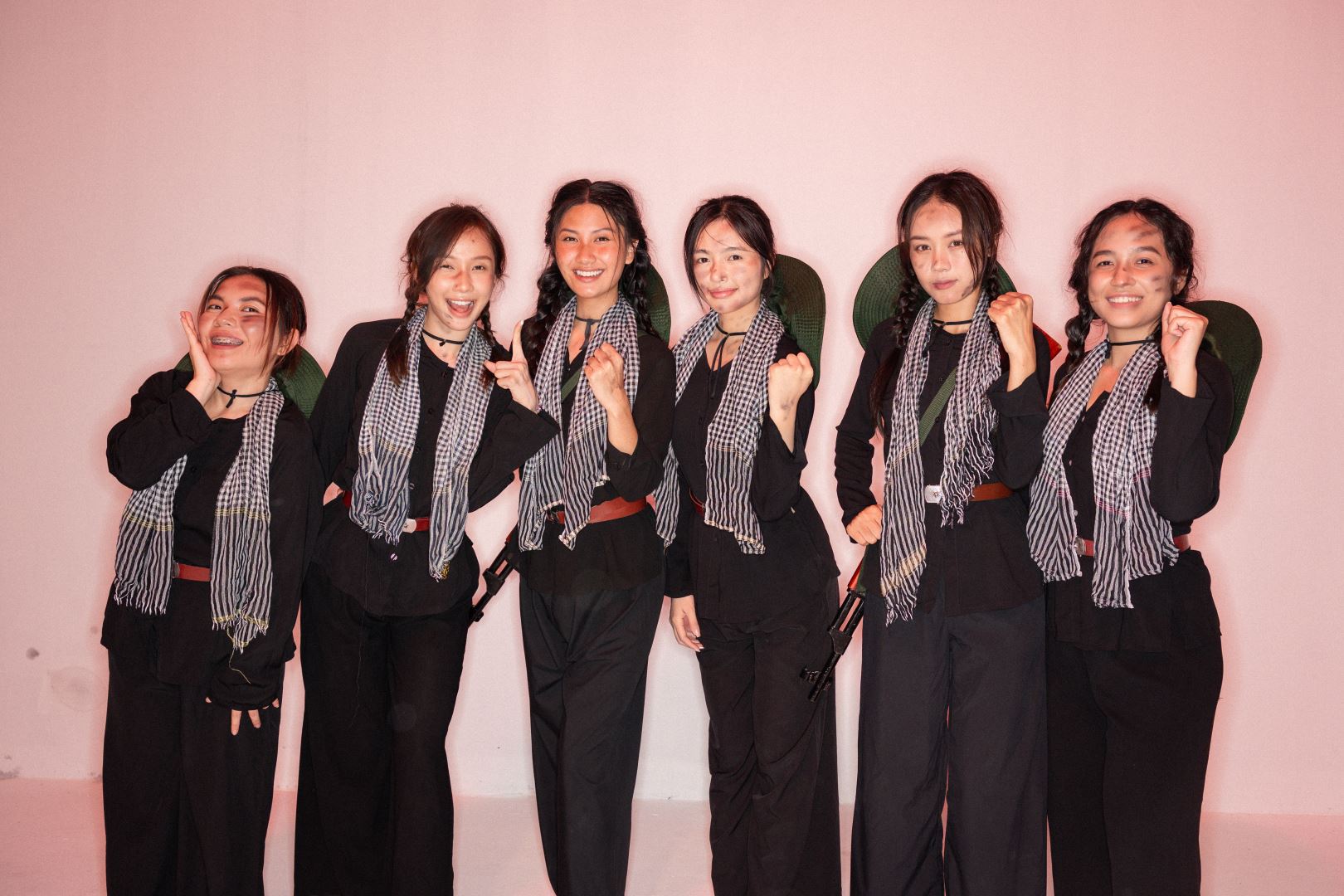 HOA HẬU PHƯƠNG LINH ‘XUYÊN KHÔNG’ TRONG HÌNH HIỆU ROAD TO MISS COSMO 2025, HƯỚNG ĐẾN DẤU MỐC 100 NĂM QUỐC KHÁNH VIỆT NAM